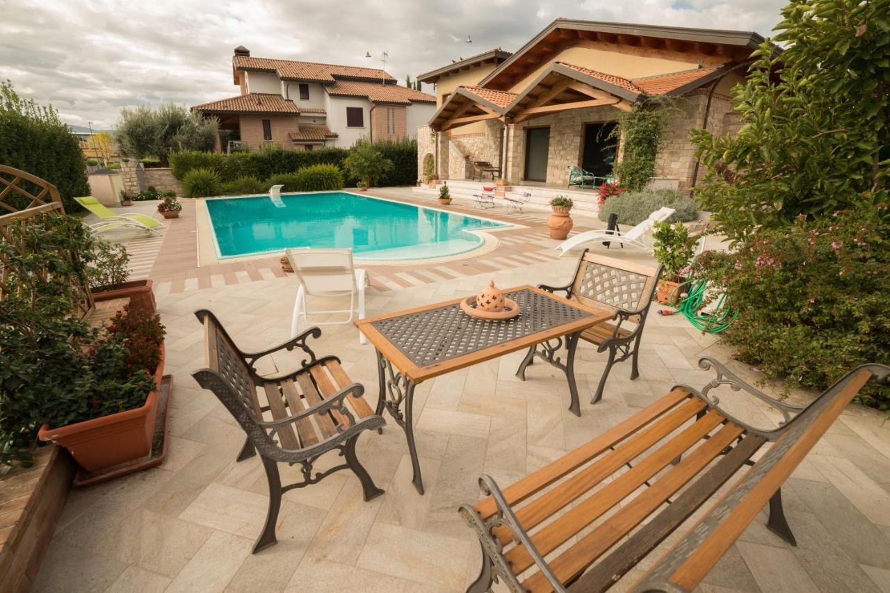 B&B A Casa Di Zia Luisa Venticano エクステリア 写真